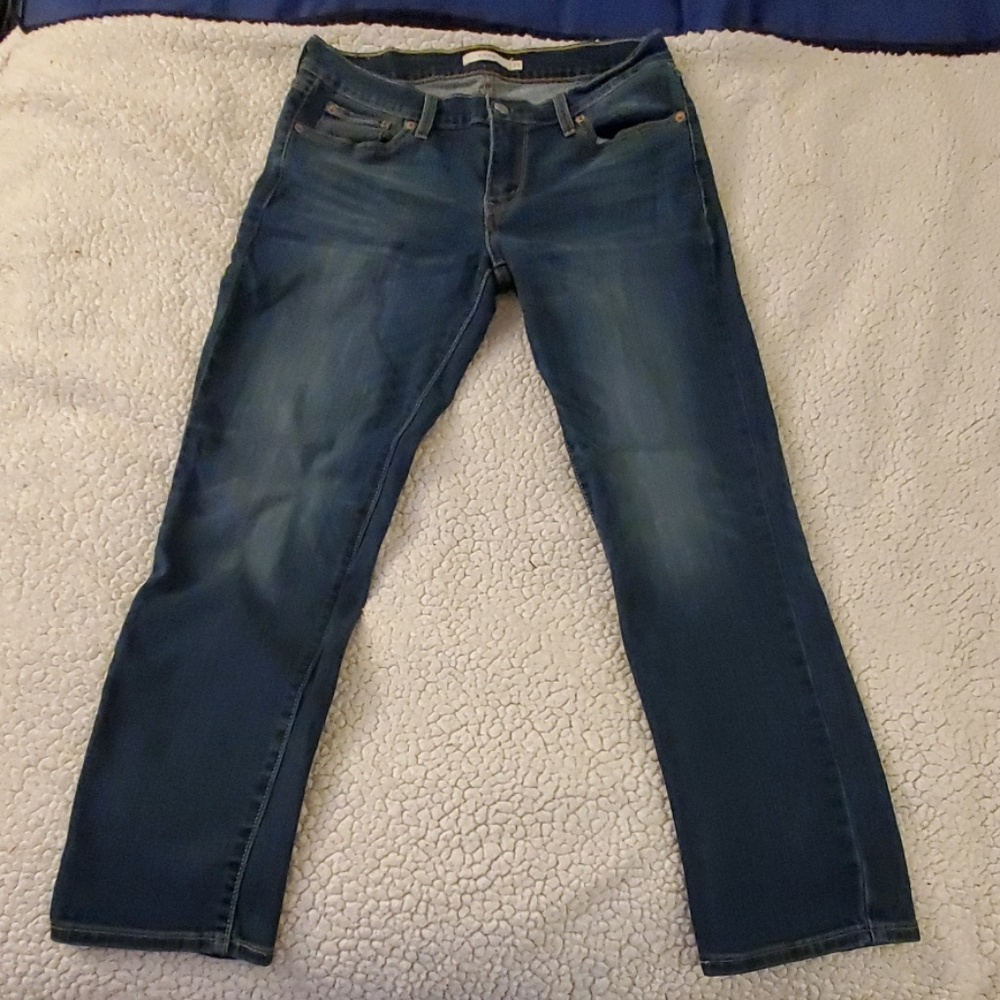 Levi's Boyfriend jeans!! NWOT, size 29!